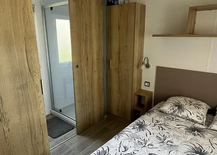 Sbvacances Entierement Equipe Et Confort Grand 2ch Avec Parentale Et 2 Sdb Dans 4 Etoiles Saint-Julien-en-Born