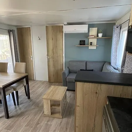 Sbvacances Entierement Equipe Et Tout Confort Grand 2Ch Avec Suite Parentale Et 2 Sdb Dans Camping 4 Etoiles Campsite