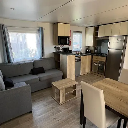 Sbvacances Entierement Equipe Et Tout Confort Grand 2Ch Avec Suite Parentale Et 2 Sdb Dans Camping 4 Etoiles Campsite